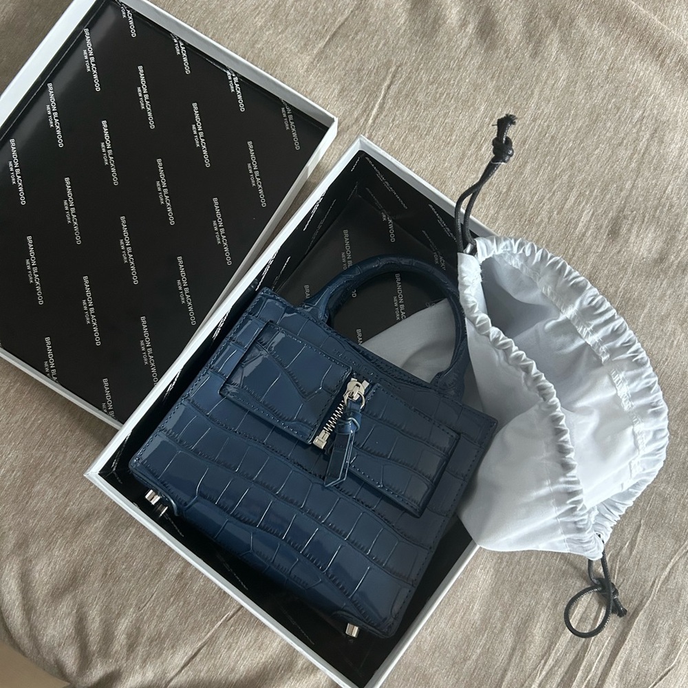 Brandon Blackwood Blue Croc-Embossed Women's Bag